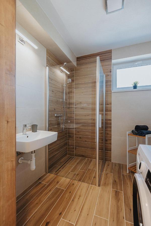 Apartmany U Skraba Besenova Exterior photo